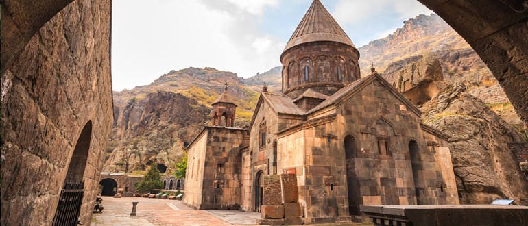 صومعه گغارد ارمنستان